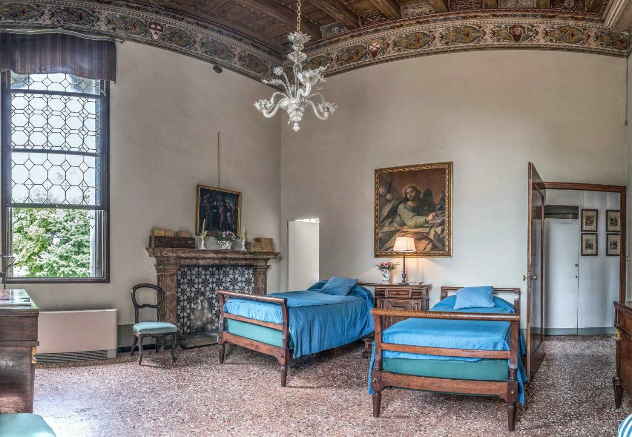 Castello Di Thiene Villa Екстериор снимка